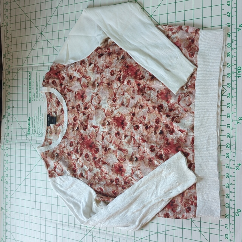 Ann Taylor top size large